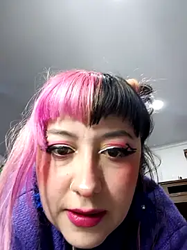 Snapshot of cindy_ink chatting on October 1, 10:02 pm cindy ink online show from October 1, 10:02 pm