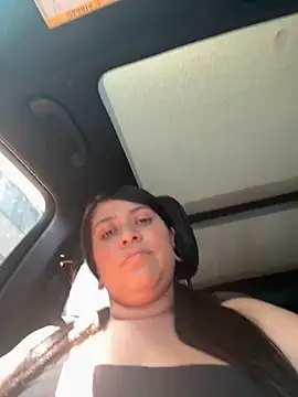 Snapshot of emilyjohanson chatting on January 16, 4:18 pm emilyjohanson online show from January 16, 4:18 pm