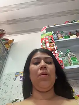 emilyjohanson online show from April 13, 5:28 pm