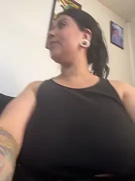 emilyjohanson online show from April 3, 12:33 pm