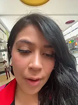 emilyjohanson online show from April 7, 4:09 pm