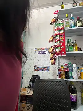 Snapshot of emilyjohanson chatting on February 4, 6:25 pm emilyjohanson online show from February 4, 6:25 pm