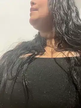 emilyjohanson online show from May 27, 5:42 pm