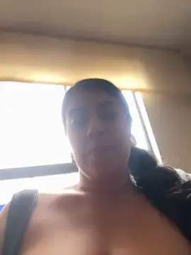 Snapshot of emilyjohanson chatting on June 7, 10:15 pm emilyjohanson online show from June 7, 10:15 pm