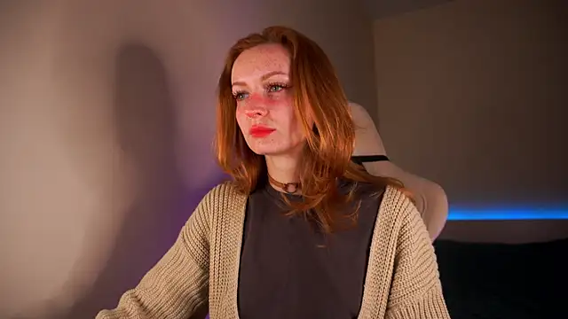 Snapshot of Liuba_Fox chatting on March 19, 8:43 pm Liuba Fox online show from March 19, 8:43 pm