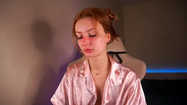Snapshot of Liuba_Fox chatting on March 18, 8:16 pm Liuba Fox online show from March 18, 8:16 pm