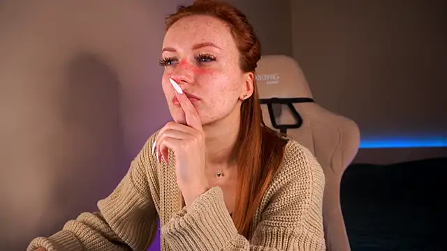 Snapshot of Liuba_Fox chatting on March 13, 8:00 pm Liuba Fox online show from March 13, 8:00 pm