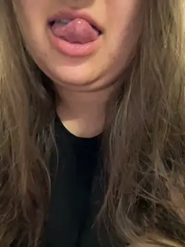 Snapshot of Jane_BBW chatting on October 20, 9:21 am Jane BBW online show from October 20, 9:21 am