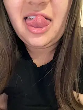 Snapshot of Jane_BBW chatting on November 1, 6:30 am Jane BBW online show from November 1, 6:30 am