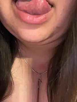 Snapshot of Jane_BBW chatting on June 14, 10:55 pm Jane BBW online show from June 14, 10:55 pm
