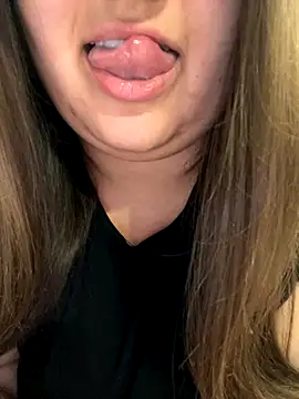 Snapshot of Jane_BBW chatting on November 9, 6:06 am Jane BBW online show from November 9, 6:06 am