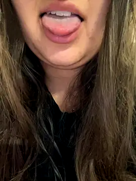 Snapshot of Jane_BBW chatting on November 24, 9:20 am Jane BBW online show from November 24, 9:20 am