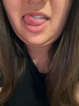 Snapshot of Jane_BBW chatting on November 2, 1:10 am Jane BBW online show from November 2, 1:10 am