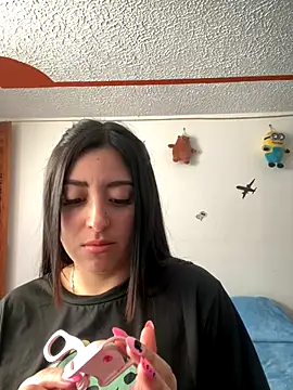 Sofhi corolinne31 online show from December 1, 9:42 pm