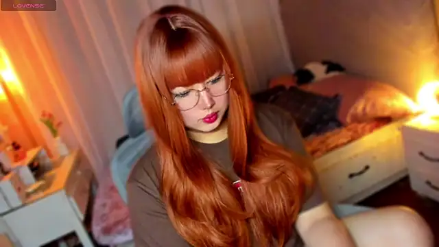 HOTnWILDalice online show from March 9, 7:45 am