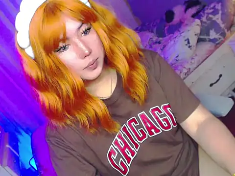 HOTnWILDalice online show from June 11, 3:03 am