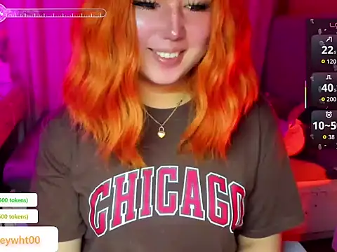 HOTnWILDalice online show from March 30, 2:13 am