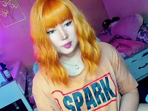 HOTnWILDalice online show from October 11, 8:48 am