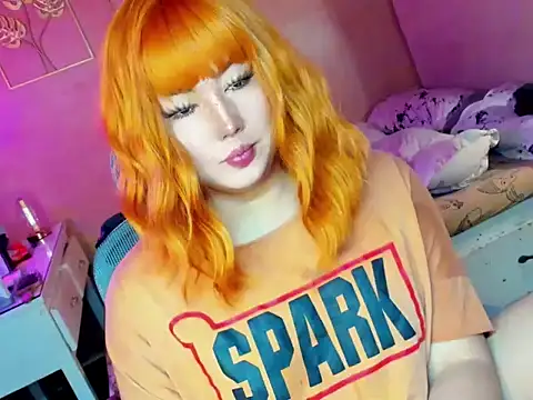 HOTnWILDalice online show from November 10, 2:05 am