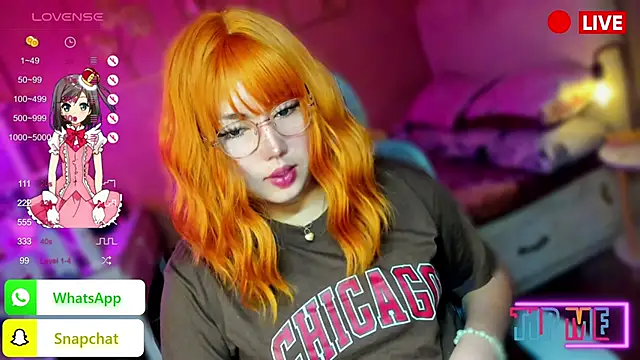 HOTnWILDalice online show from September 12, 2:01 am