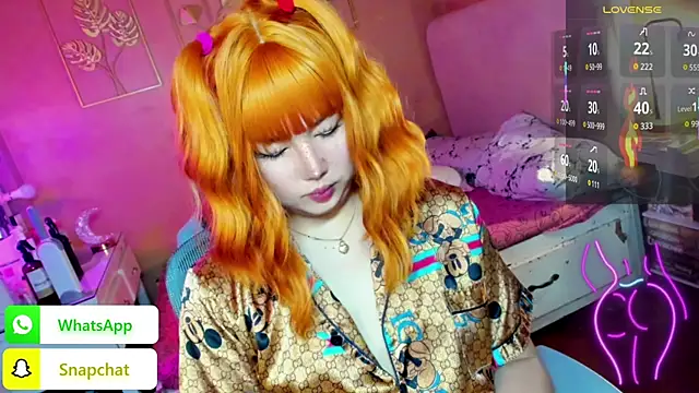 HOTnWILDalice online show from November 3, 2:17 am