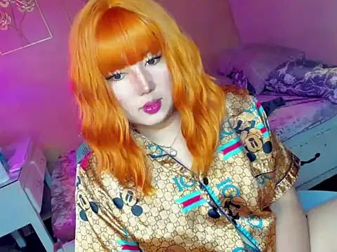 HOTnWILDalice online show from November 24, 2:11 am