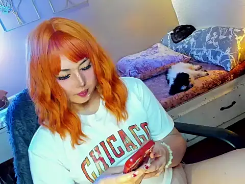 HOTnWILDalice online show from March 20, 4:51 am