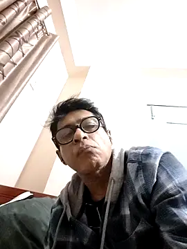 iamkahn 44 online show from December 16, 10:36 pm