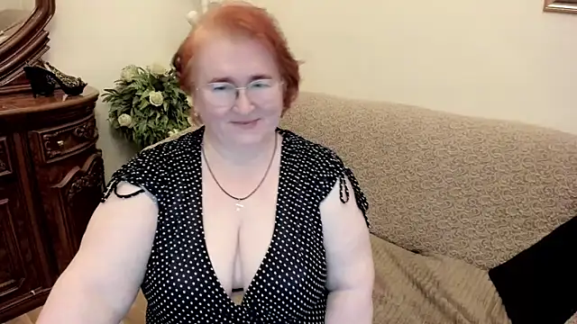 leiamillersonn online show from March 9, 6:44 pm