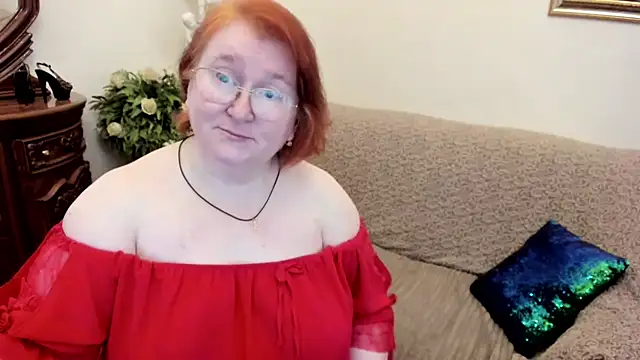 leiamillersonn online show from April 7, 5:42 am