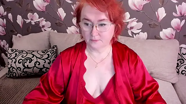 leiamillersonn online show from March 21, 3:22 am