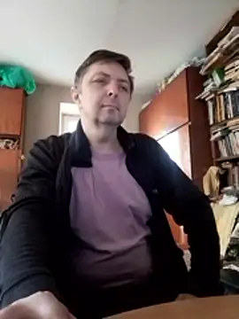 Pokaz2020 online show from April 2, 11:39 am