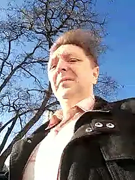 Pokaz2020 online show from March 11, 1:16 pm