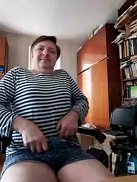 Snapshot of Pokaz2020 chatting on July 12, 10:49 am Pokaz2020 online show from July 12, 10:49 am
