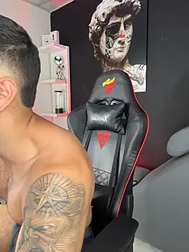 Dimitri Colleman online show from February 21, 8:55 pm