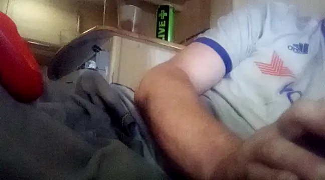 Snapshot of Skody31 chatting on January 10, 9:31 pm Skody31 online show from January 10, 9:31 pm
