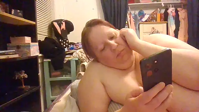 Snapshot of starlight1983 chatting on June 28, 3:46 am starlight1983 online show from June 28, 3:46 am