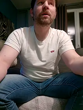 tom sauwer online show from December 1, 11:38 pm