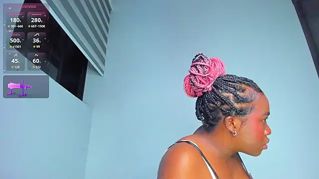 Sofi Smiley online show from April 6, 4:30 am