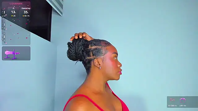 Sofi Smiley online show from March 3, 5:14 am