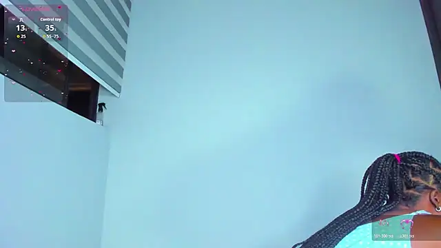 Sofi Smiley online show from February 25, 1:06 am