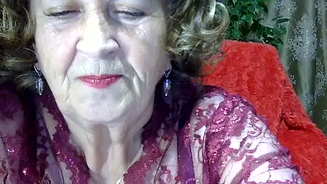 Emma52610 online show from November 27, 2:28 pm