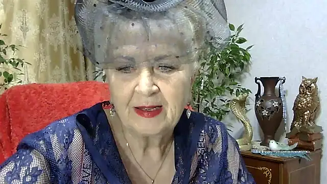 Snapshot of Emma52610 chatting on March 1, 12:23 pm Emma52610 online show from March 1, 12:23 pm