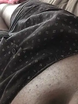 Snapshot of sbusiso1 chatting on February 17, 7:27 am sbusiso1 online show from February 17, 7:27 am