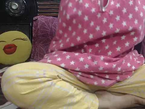 prettyindiandoll online show from February 28, 5:18 am