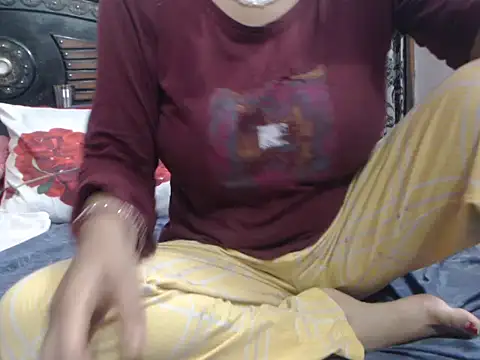 Snapshot of prettyindiandoll chatting on October 8, 6:59 am prettyindiandoll online show from October 8, 6:59 am