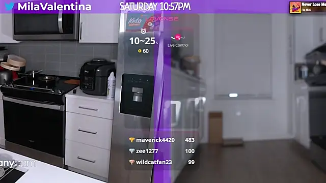 Snapshot of MilaValentina chatting on March 4, 2:06 am MilaValentina online show from March 4, 2:06 am