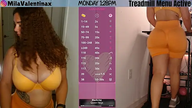Snapshot of MilaValentina chatting on May 18, 5:29 pm MilaValentina online show from May 18, 5:29 pm