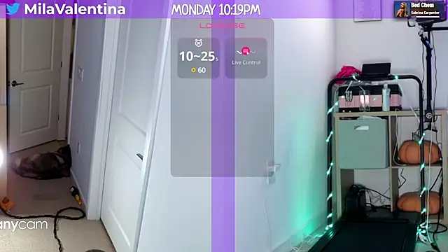 Snapshot of MilaValentina chatting on February 4, 3:22 am MilaValentina online show from February 4, 3:22 am
