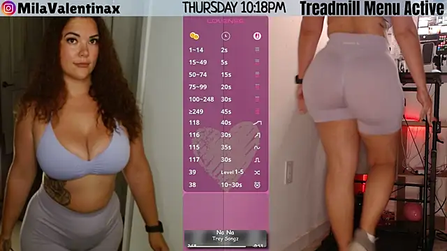 Snapshot of MilaValentina chatting on May 22, 2:20 am MilaValentina online show from May 22, 2:20 am